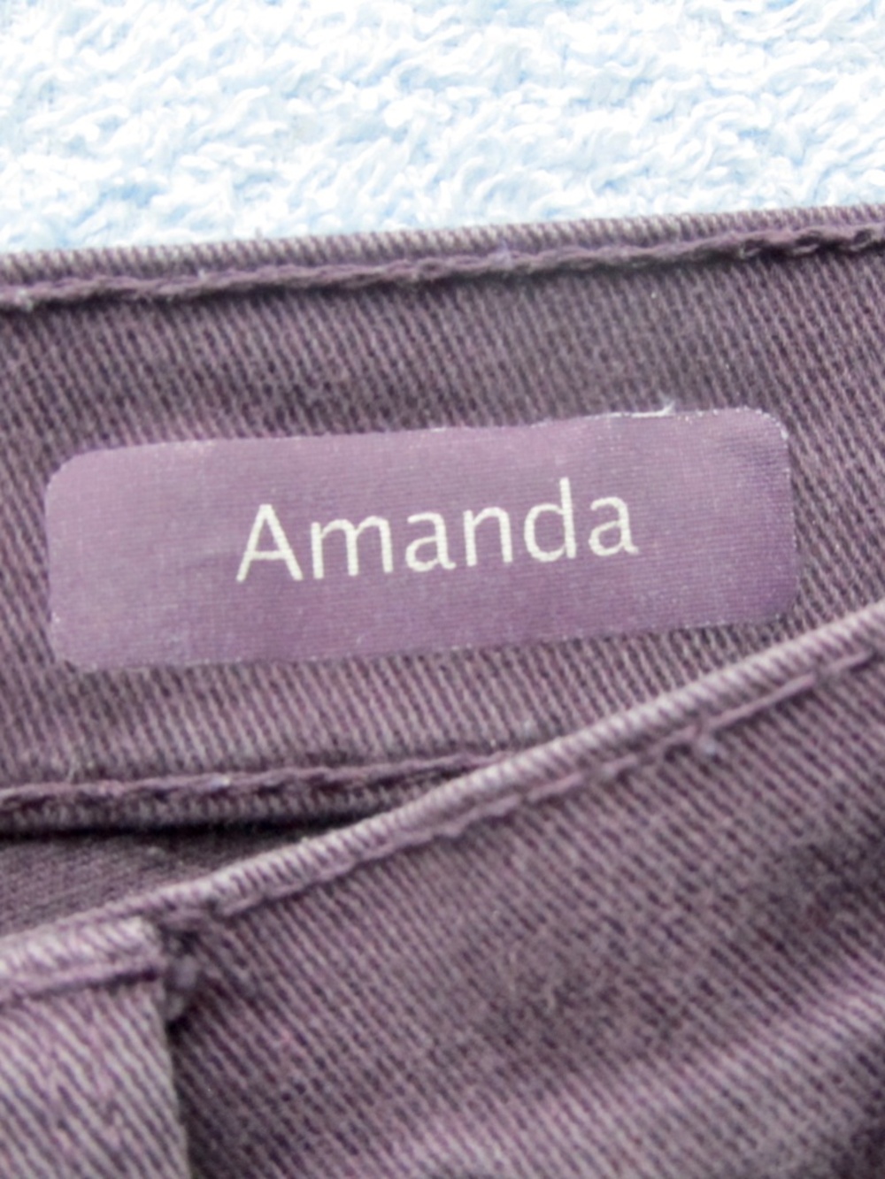 Gloria Vanderbilt Jeans - Picture 4 of 5